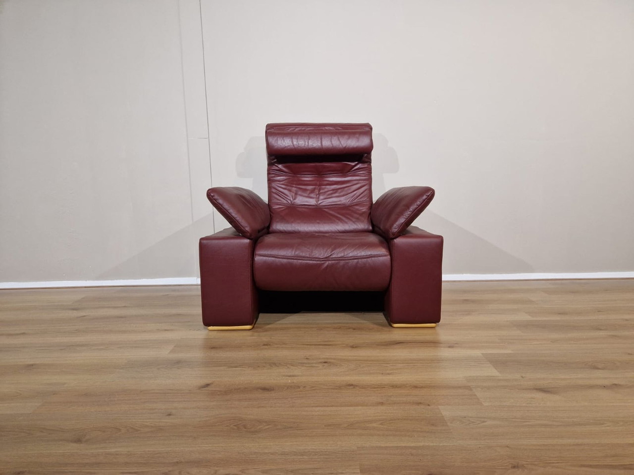 Poltrona Montel Vintage in pelle Bordeaux regolabile