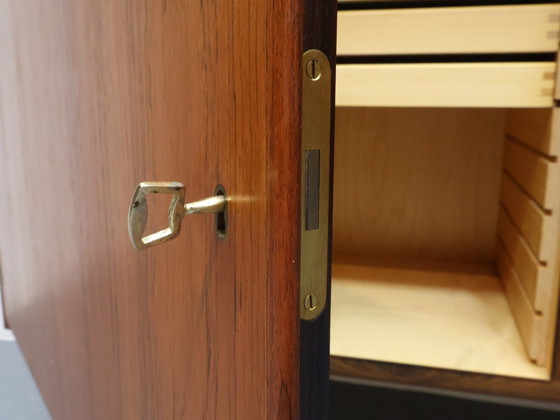 Image 1 of Credenza vintage Hundevad in palissandro 