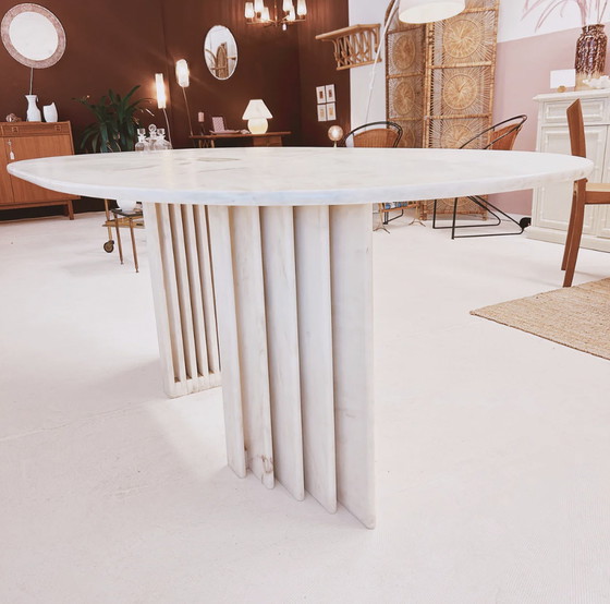 Image 1 of Italian oval marble dining table