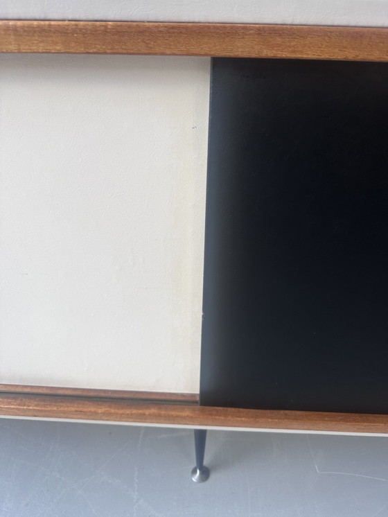 Image 1 of Buffet bas vintage