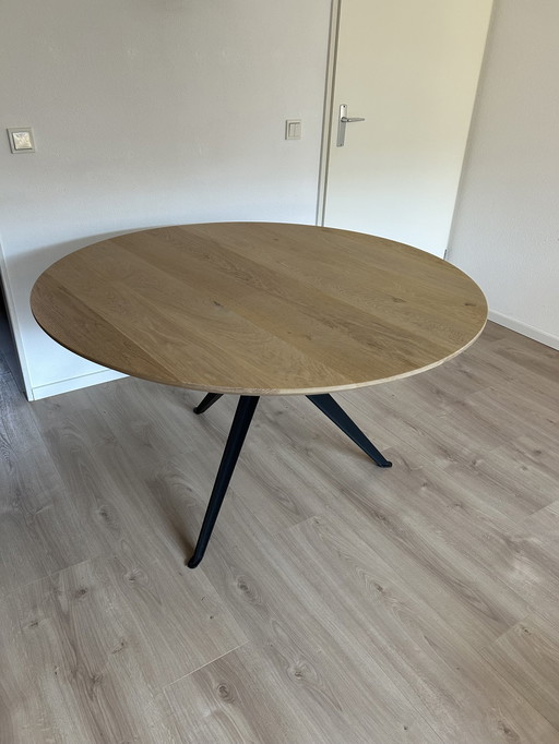 Z.G.A.N. Round Dining Table Maris 130 diameter