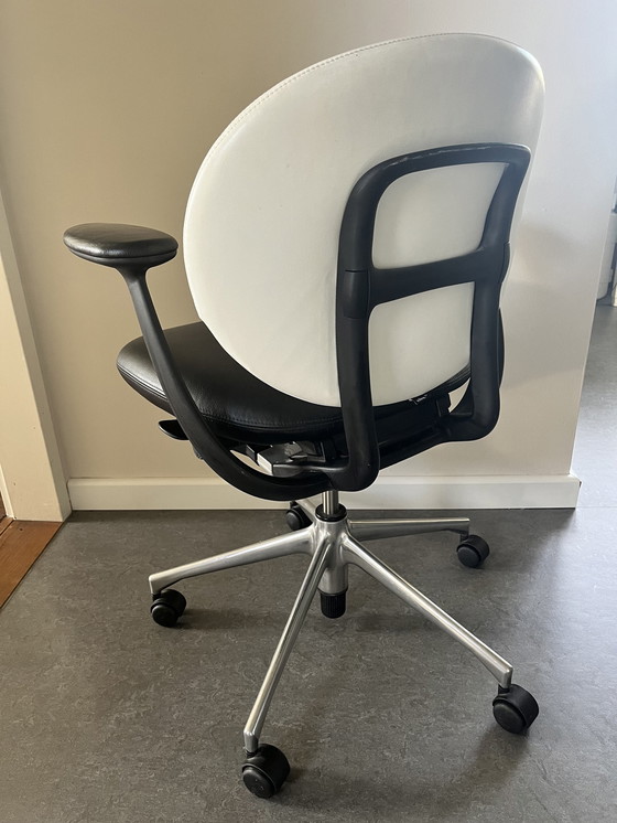 Image 1 of Vitra Oson Office Chair