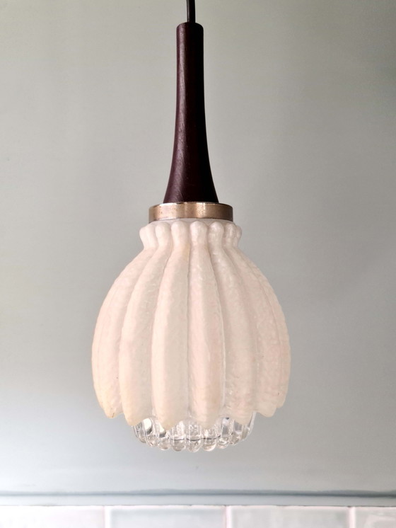 Image 1 of Lampe suspendue vintage - 1960s - Verre