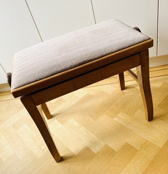 Image 1 of Classic Piano Stool Adjustable