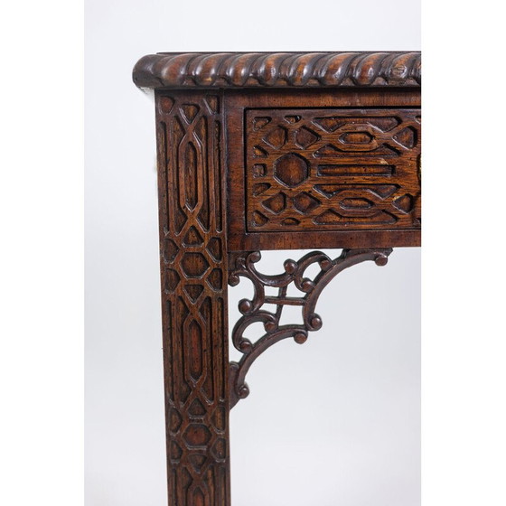 Image 1 of Vintage mahogany table, England 1950