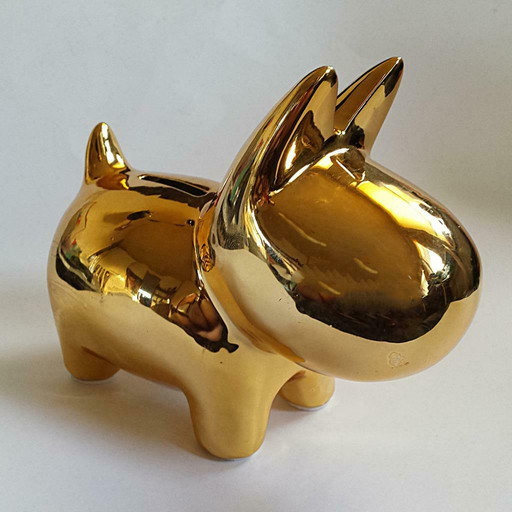 Design piggy bank dog