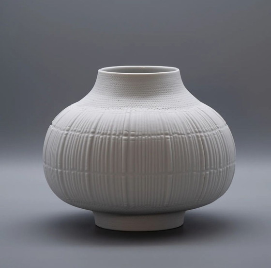 Image 1 of Rosenthal Studio-Line Bisque Porcelain Vase Structura Ribs Elsa Fischer-Treyden