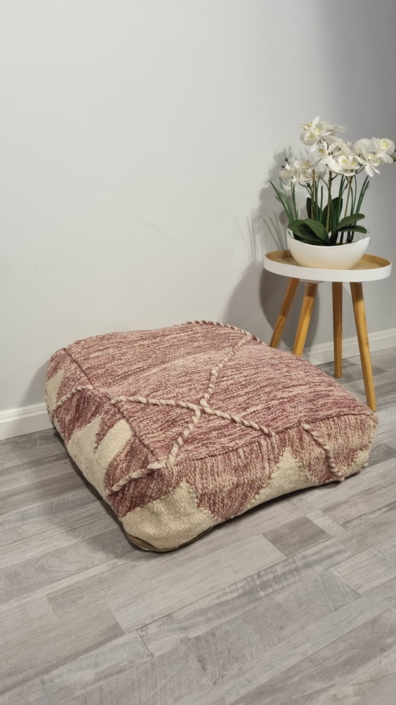 Image 1 of Pouf kilim berbero vintage