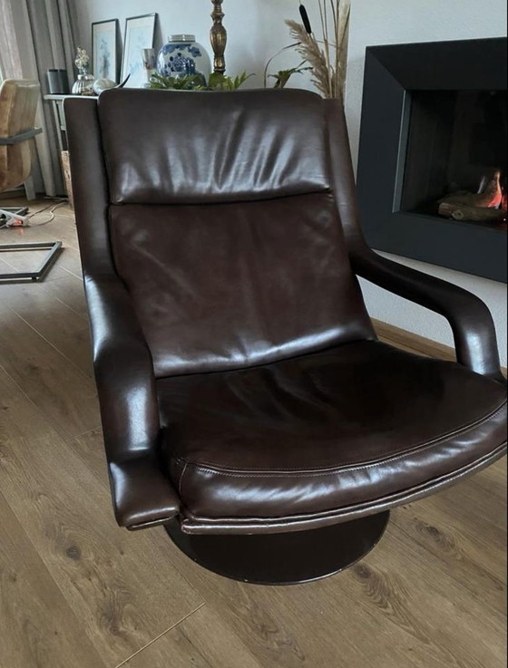 Image 1 of Artifort F140 tulip foot chocolate leather