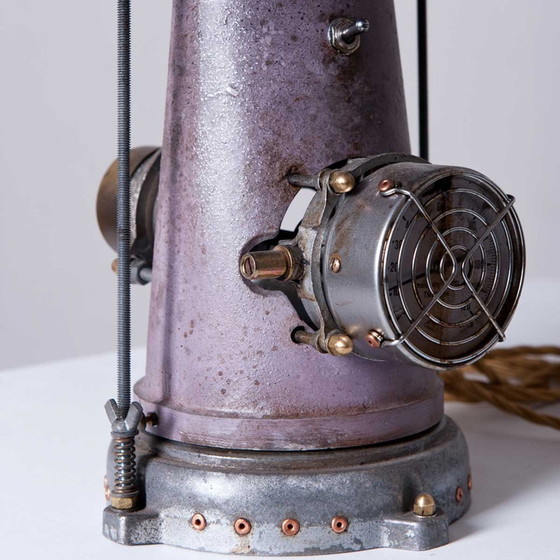 Image 1 of Vs/Hnbvi Table Lamp