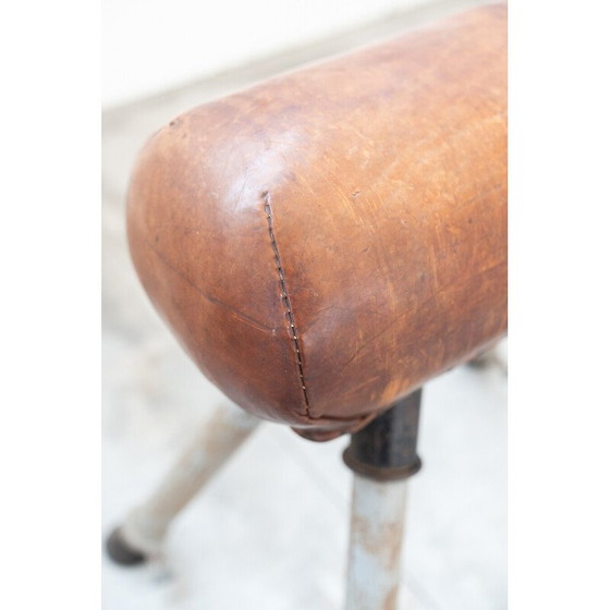 Image 1 of Cavallo da ginnastica vintage in pelle marrone e metallo, 1950
