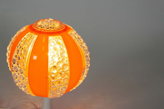 Image 1 of Lampe de table vintage de l'ère spatiale