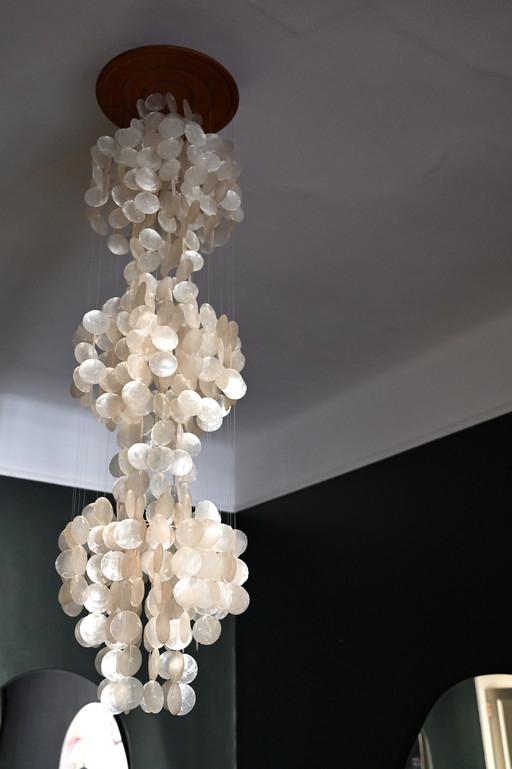 Mother-of-pearl pendant light attributed to Verner Panton