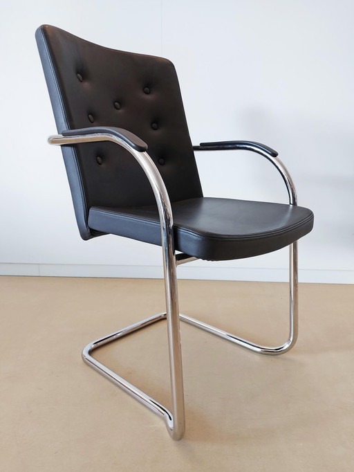 Lande Meeting Chair Cole Modus