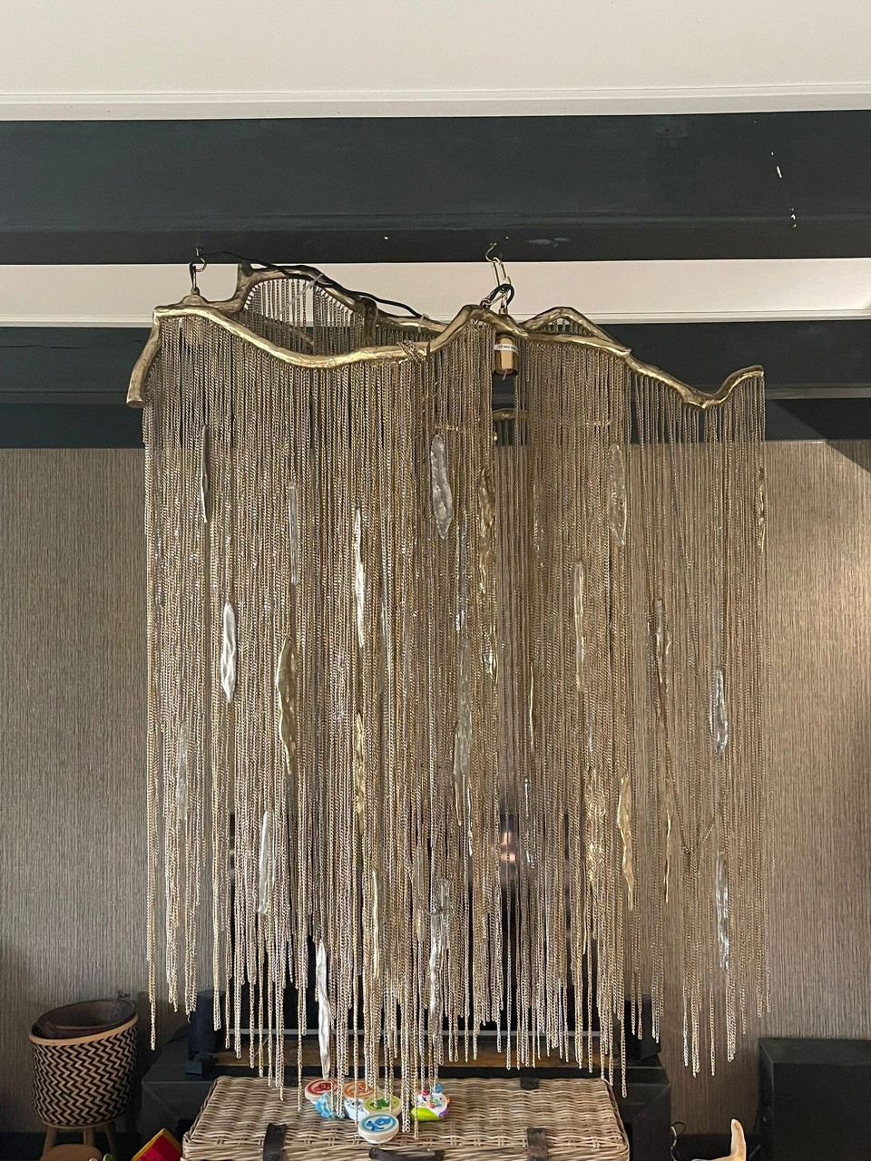 Cadenas para lámparas colgantes de aluminio fundido en latón PTMD Wilco, anchas