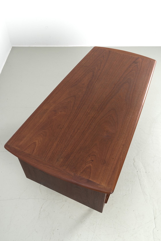 Image 1 of Scrivania vintage in teak HP Hansen