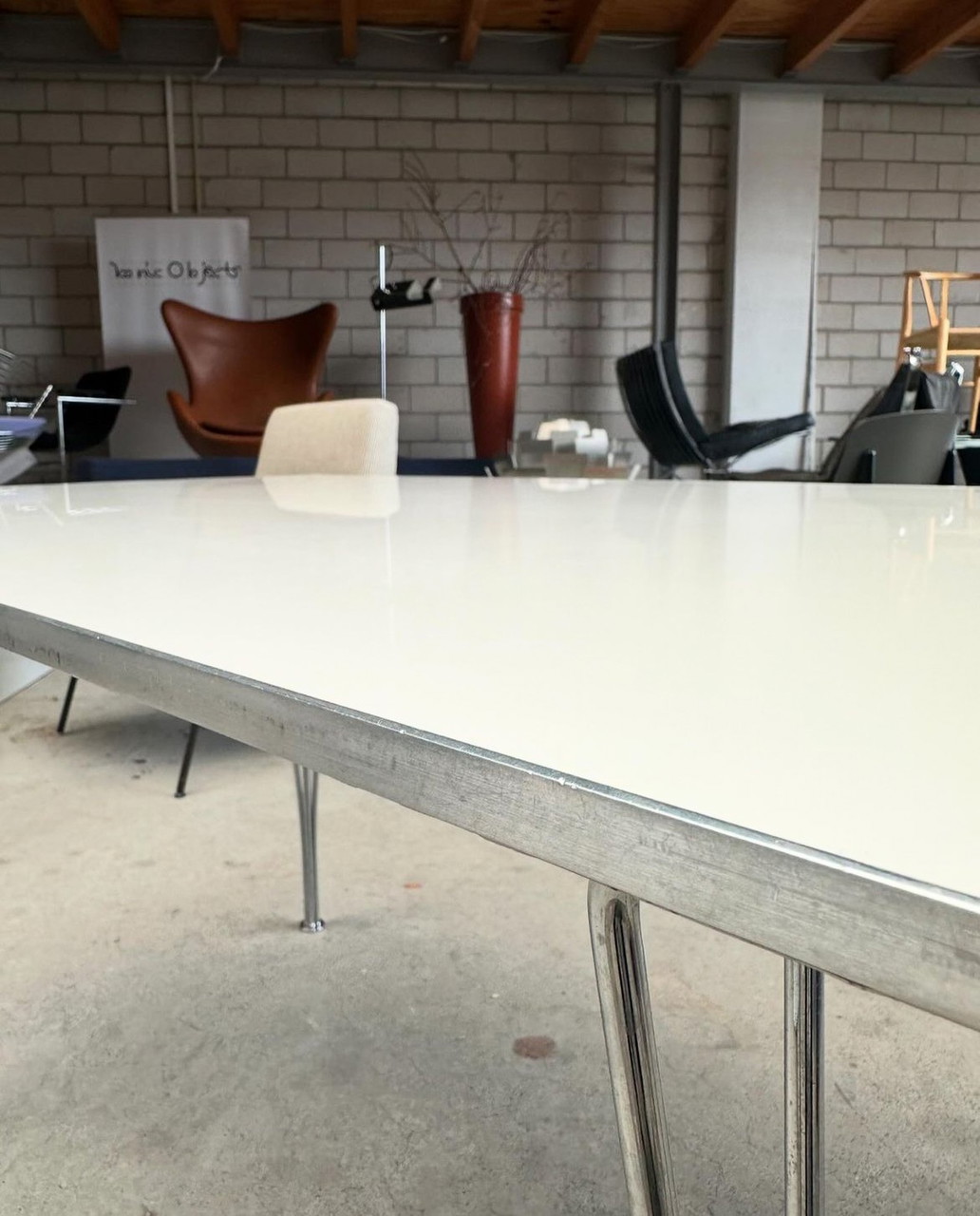 Fritz Hansen Rectangular Table | €550 | Whoppah