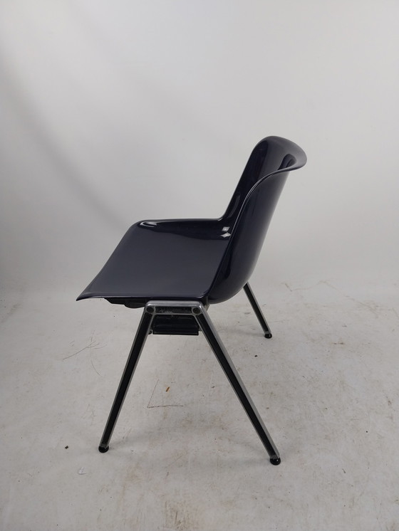 Image 1 of 1 x tecno Italy 1980's plastic and aluminum chair. Blue