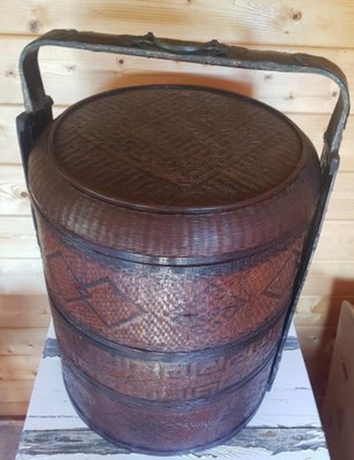 Chinese Dim Sum Rattan Carrying Basket With Iron Fittings