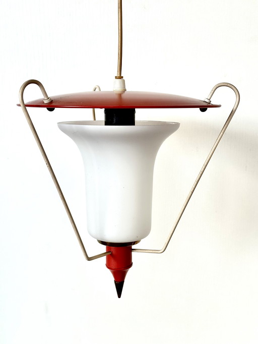 Lampe suspendue vintage verre au lait rouge blanc