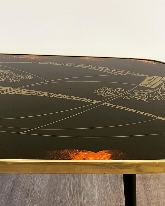 Image 1 of Table basse de l'ère atomique