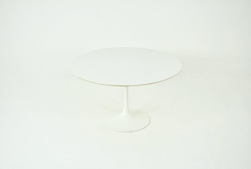 Table d'appoint par Eero Saarinen pour Knoll International, années 1960