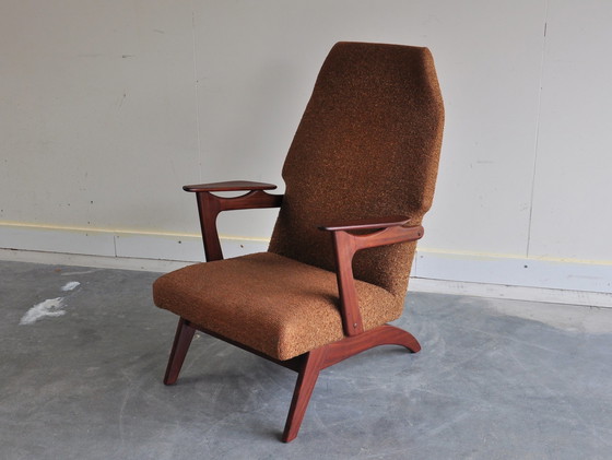 Image 1 of Fauteuil en teck du milieu du siècle