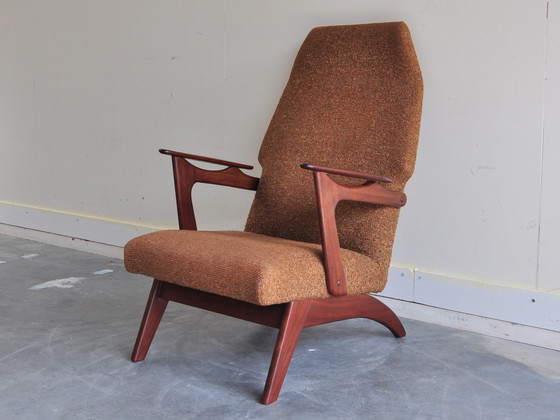 Image 1 of Fauteuil en teck du milieu du siècle