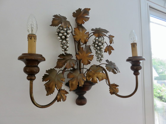 Image 1 of Large Florentine wall lamp "Vigne Aux Raisins" Italy 1950