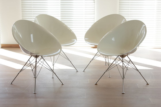 Image 1 of Ensemble de quatre chaises de salle à manger par Philippe Starck pour Kartell