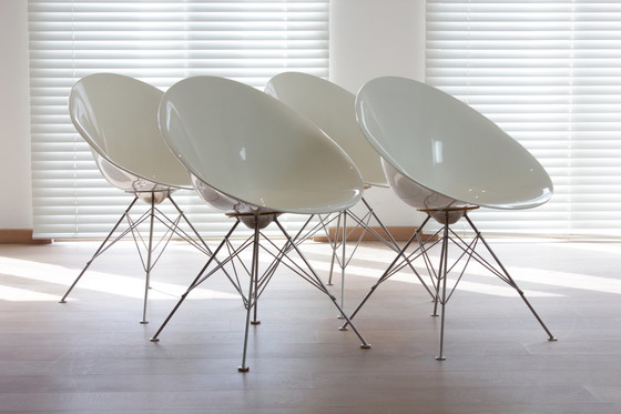 Image 1 of Ensemble de quatre chaises de salle à manger par Philippe Starck pour Kartell