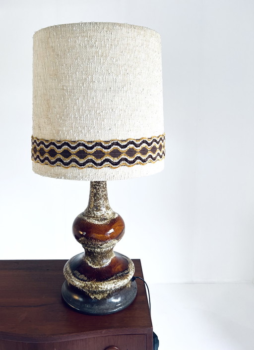 Ceramic fat lava table lamp