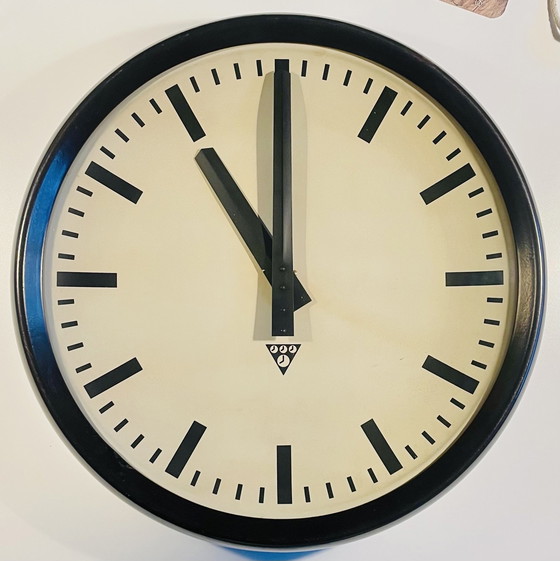 Image 1 of 1 Orologio in bachelite