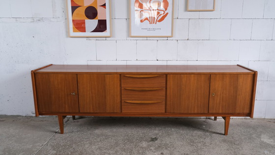 Image 1 of Vintage sideboard / dresser teak