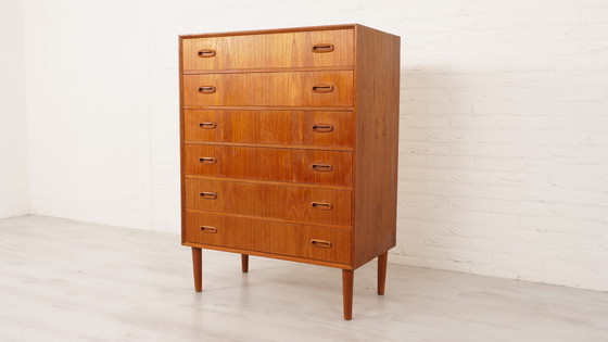 Image 1 of Vintage Danish teak chest of drawers | 6 drawers | 109 cm