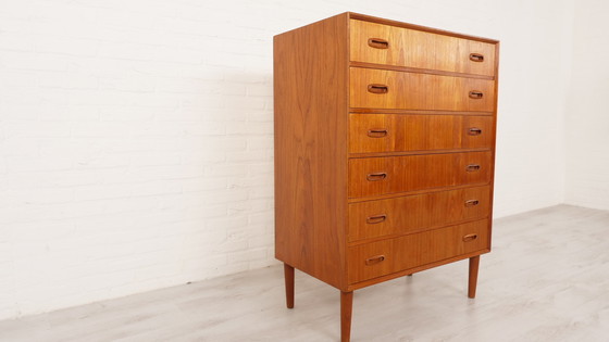 Image 1 of Vintage Danish teak chest of drawers | 6 drawers | 109 cm