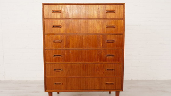 Image 1 of Vintage Danish teak chest of drawers | 6 drawers | 109 cm