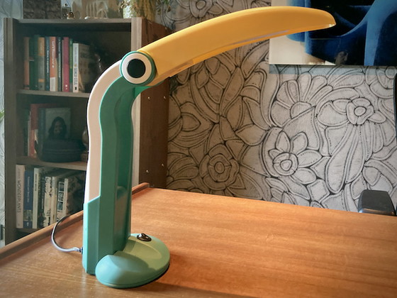 Image 1 of Lampe de table Toucan par H.T. Huang