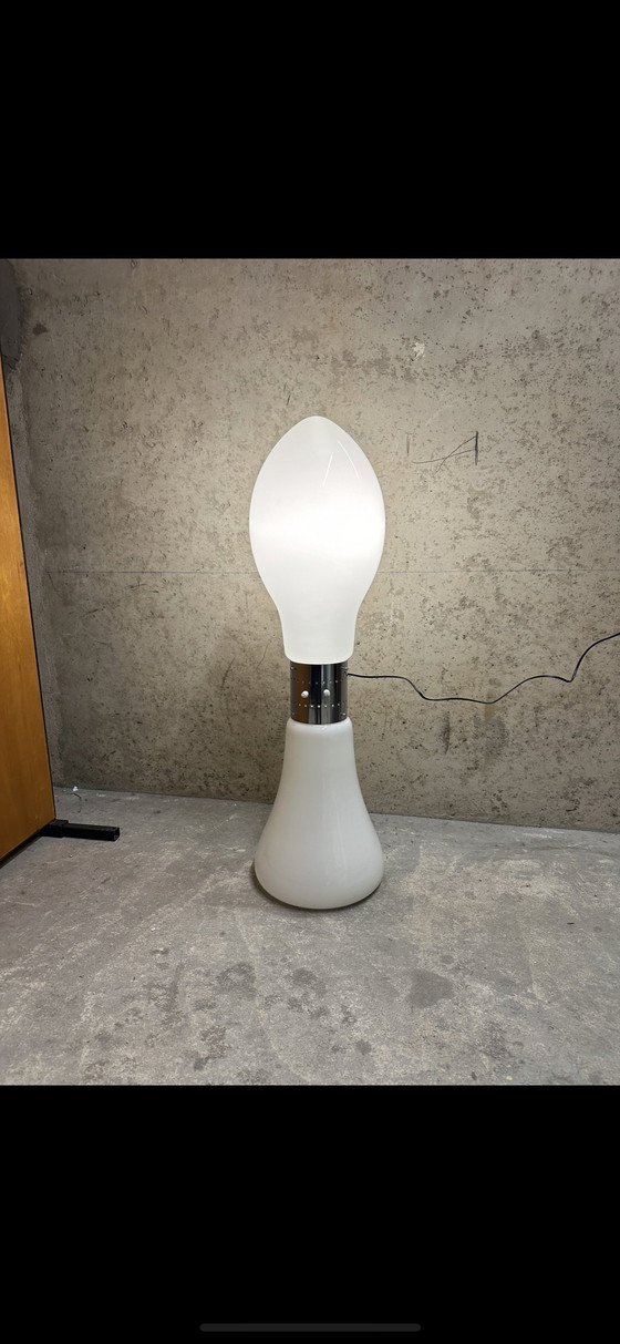 Image 1 of Lipstick floor lamp