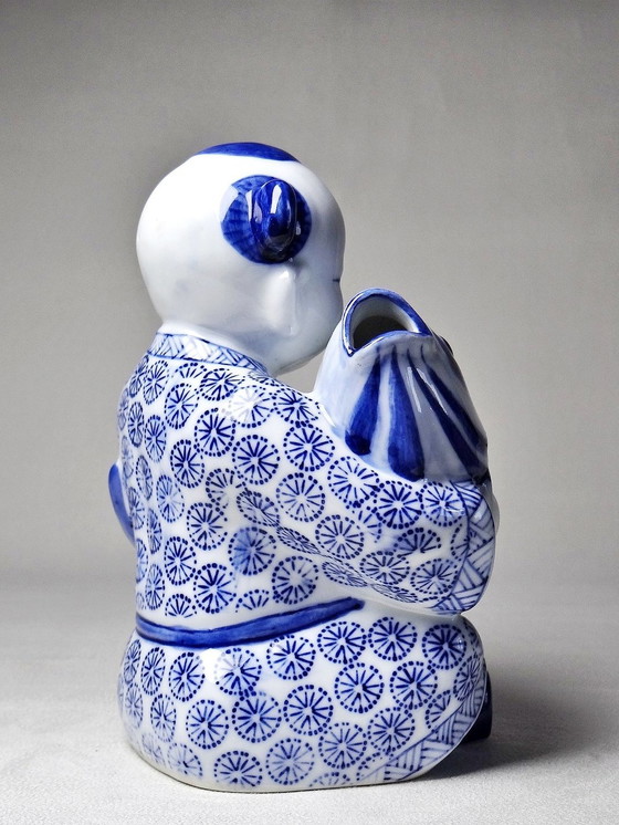 Image 1 of Subject Porcelaine Chinoise Bleu Et Blanche "Garçon À La Carpe" 70-80'S