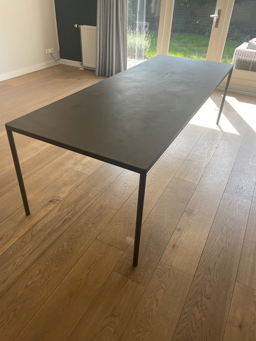 Mdf Italia Robin Dining Table 240