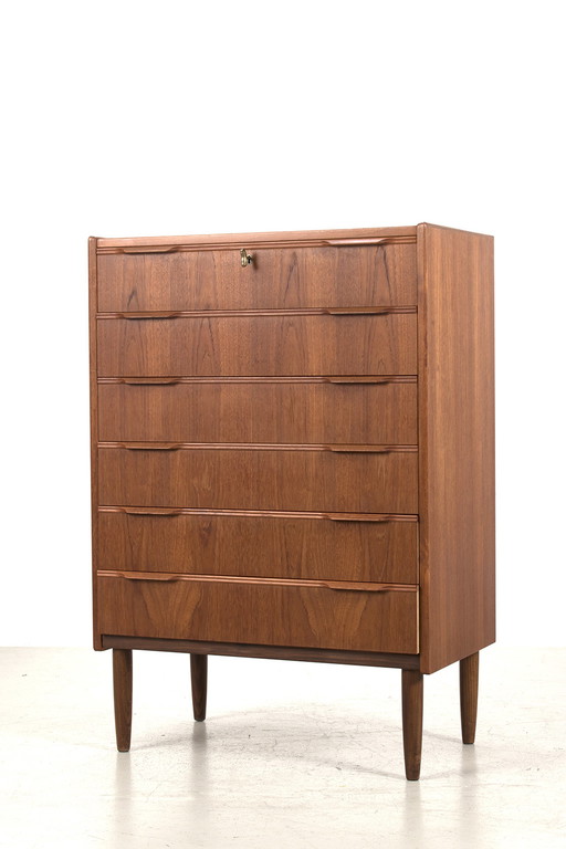 Danish teak chest of drawers