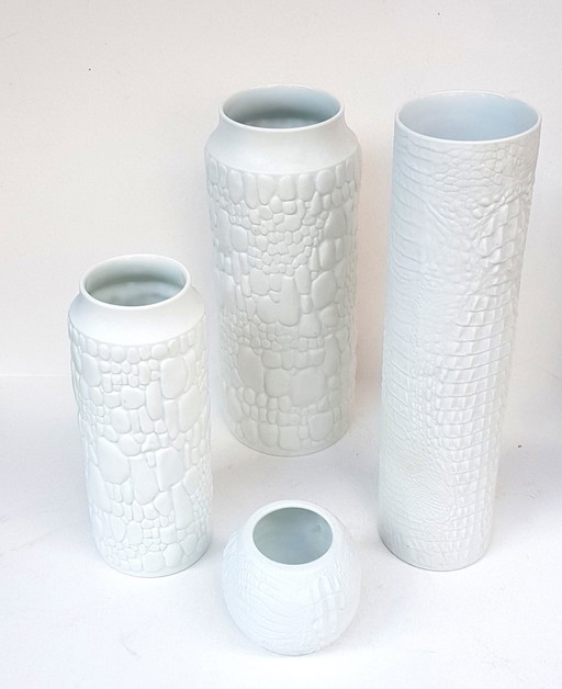 4X Biscuit Vases With Reptile Decor From Kaiser, 1970S