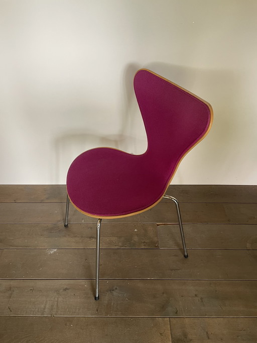 Chaise papillon Arne Jacobsen