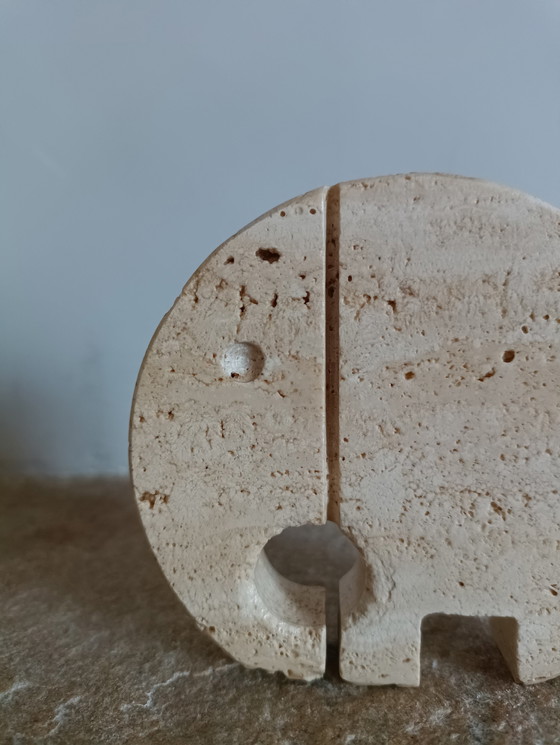 Image 1 of Elefante In Travertino Fratelli Mannelli