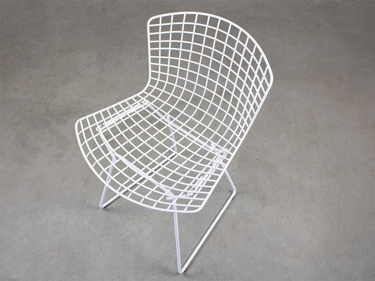 Knoll Bertoia Sidechair Outdoor/Design Harry Bertoia | €995 | Whoppah