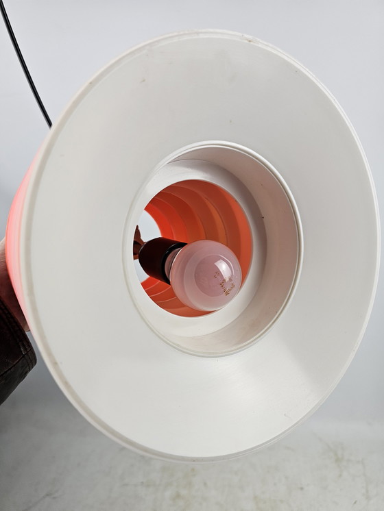 Image 1 of Lámpara colgante de plástico con degradado de color