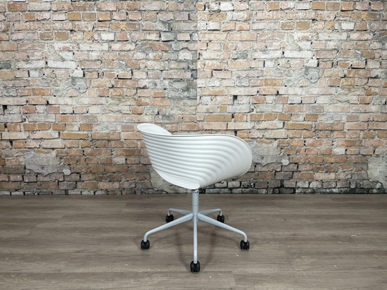 Image 1 of Vitra Tom Vac Swivel chair