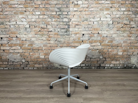 Image 1 of Vitra Tom Vac Swivel chair