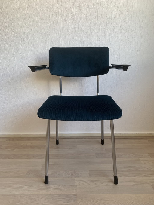 4x Gispen 1235 chair